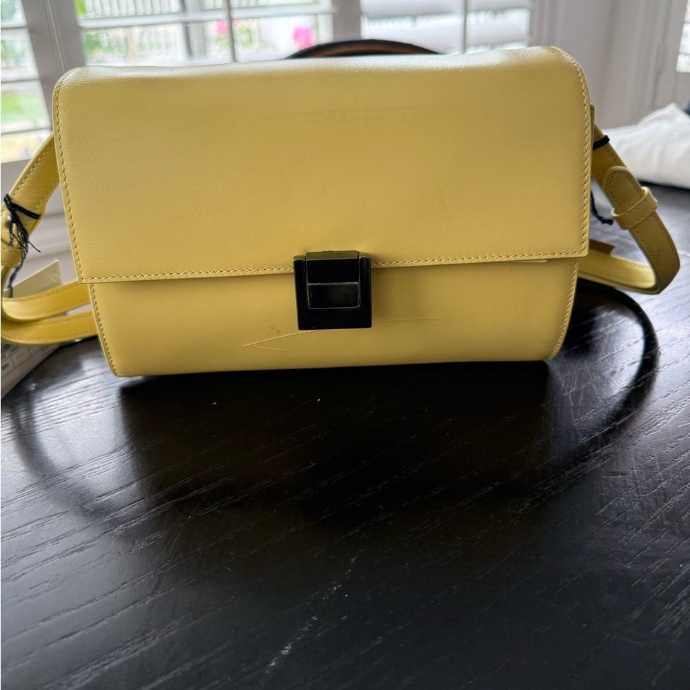 Alaia Clara Small Leather Handbag Yellow NWT - Picture 5 of 8